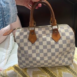 Louis Vuitton Speedy 25